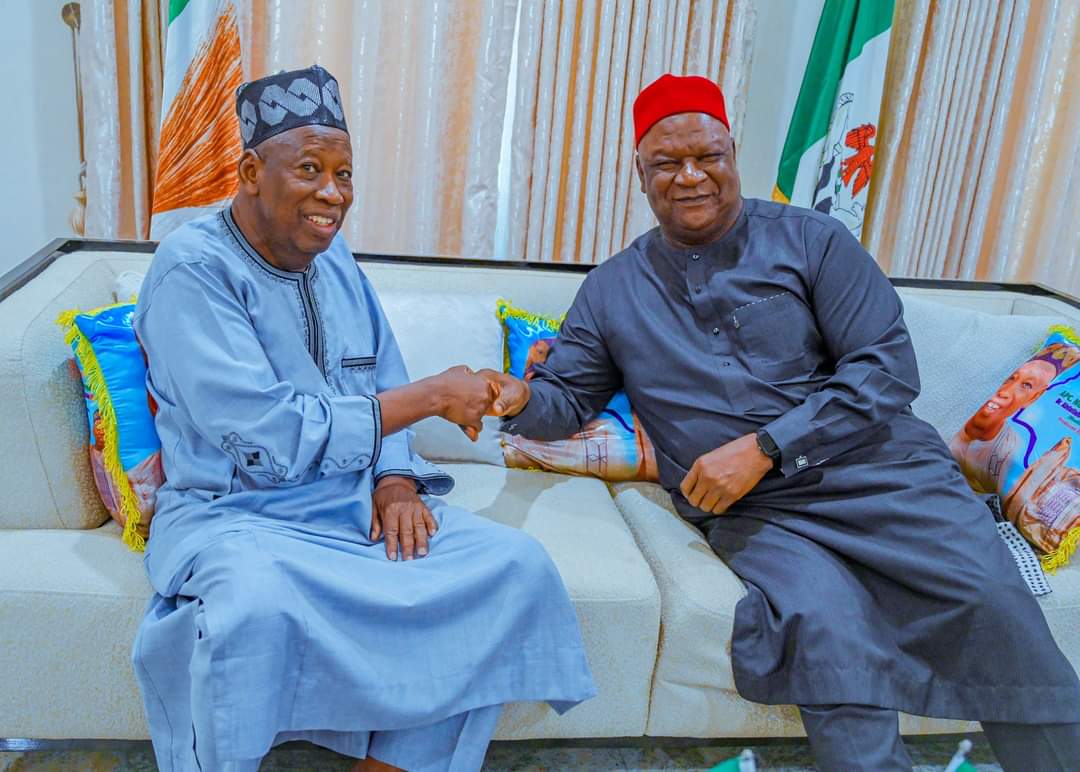 BREAKING: PDP Chieftain And Ex-Senate President Visits APC Chairman, Ganduje