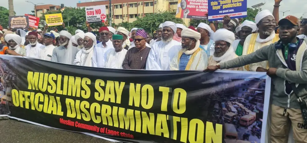 Muslims Move Against Sanwo-Olu, Launch Massive Protest In Lagos