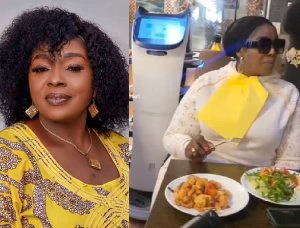 ‘Come and carry me o’ – Rita Edochie in shock as robot delivers food in restaurant