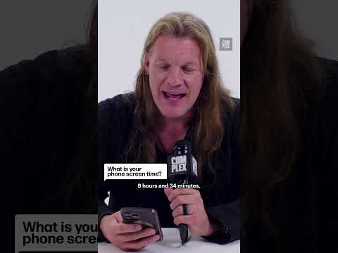 What’s in Chris Jericho’s Phone?