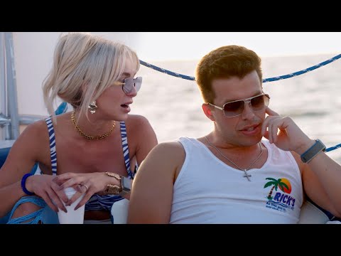 90 Day Fiancé: Yara THROWS Drink in Jovi’s Face for Texting Stripper (Exclusive)