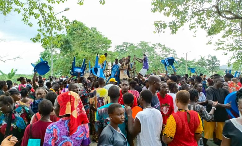 BREAKING: Panic In Bayelsa As INEC Officials Fail To Appear To Announce Results