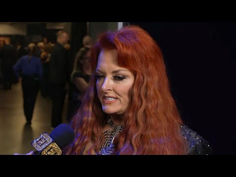 Why Wynonna Judd Broke Down on Stage During Recent Concert (Exclusive)