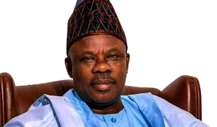 Amosun hits back at Oshiomhole over fallacious remarks