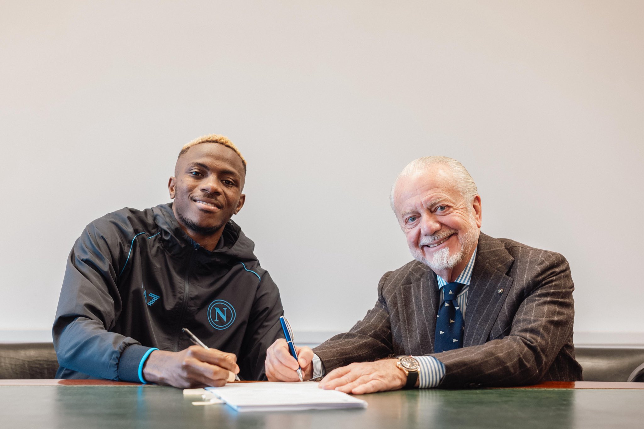 BREAKING: Osimhen Extends Napoli Contract Till 2026