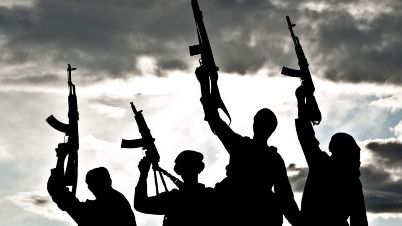 15 Including Traditional Ruler, Pregnant Wife Kidnapped By Gunmen