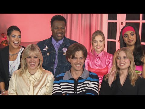 Mean Girls Cast Decides Which Things Are ‘So Fetch or Not So Fetch’ (Exclusive)