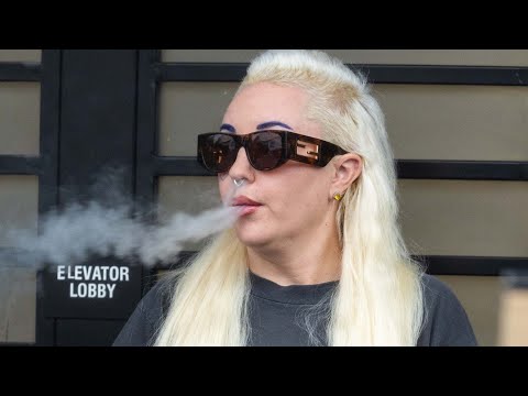 Amanda Bynes Shows Off BUZZCUT Mullet