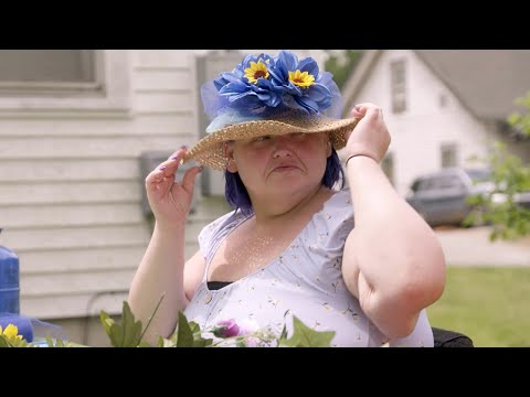 1000-Lb. Sisters: Tammy and Amy’s Brother Tries to Get Them to Race STICK HORSES (Exclusive)