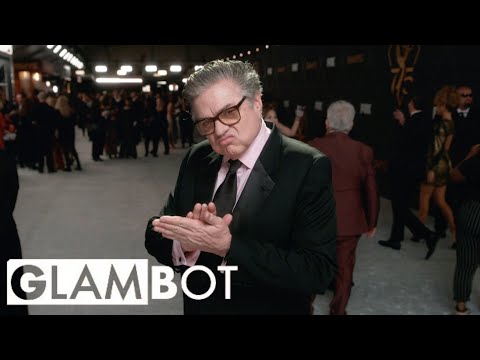 Oliver Platt GLAMBOT 75th Emmys 2023 | E! Entertainment