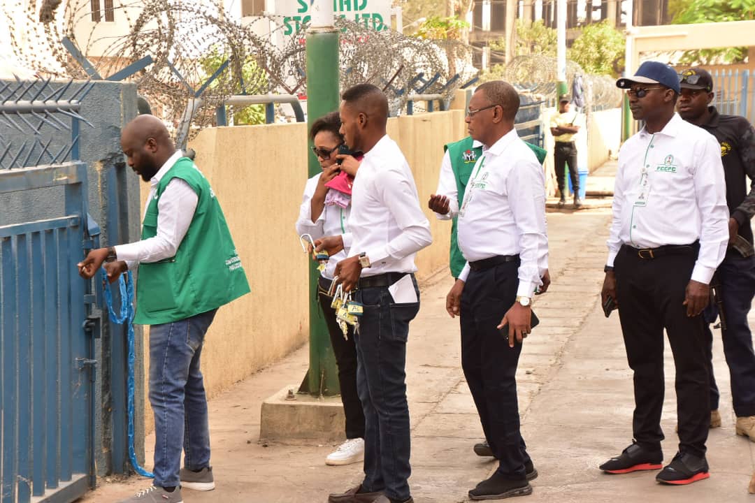 JUST IN: FG Officials Storm, Seal Popular Store For Hoarding Food Items (PHOTOS)