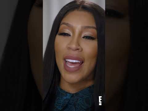 Tyler Henry connects #KMichelle to her aunt that inspired her to sing 🎤💕 #hollywoodmedium #shorts