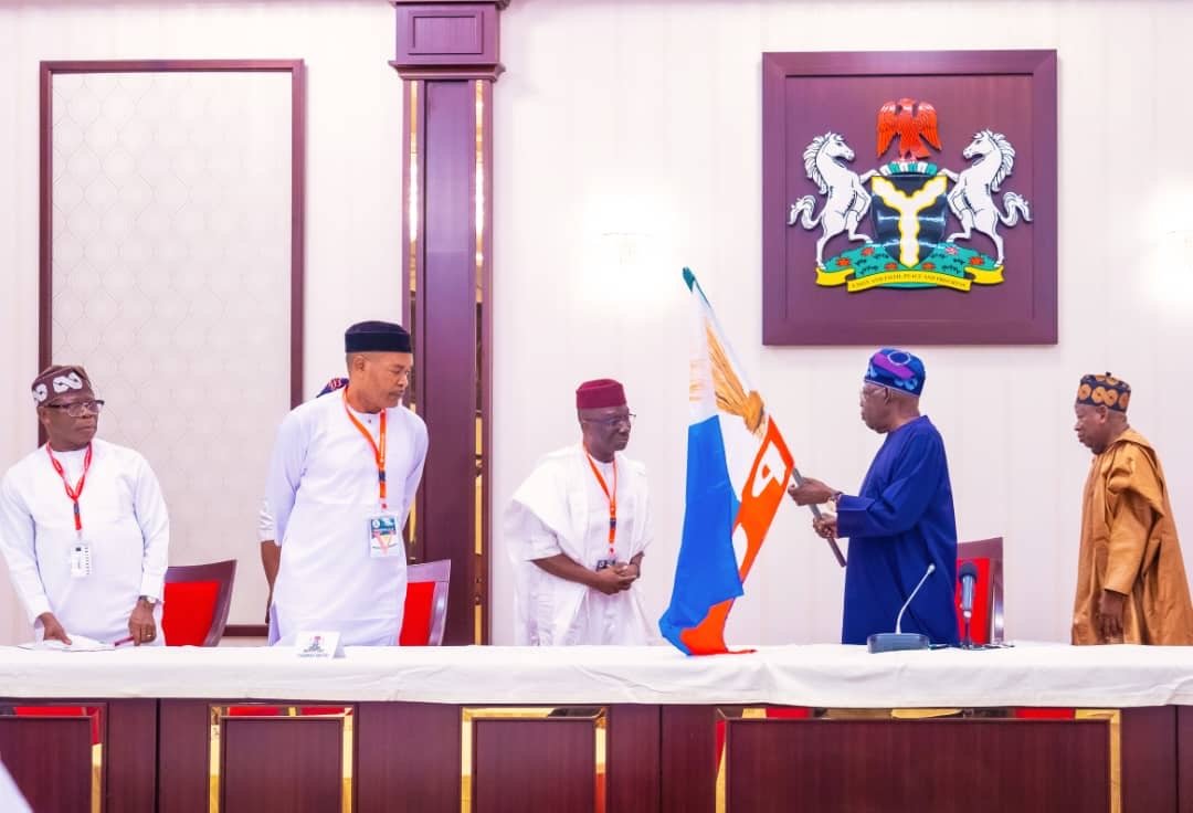 BREAKING: Edo State APC Governorship Candidate Receives Party Flag From President Tinubu [PHOTOS]