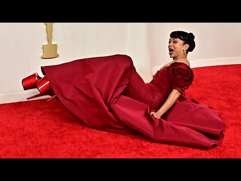 Liza Koshy FALLS on Oscars Red Carpet!