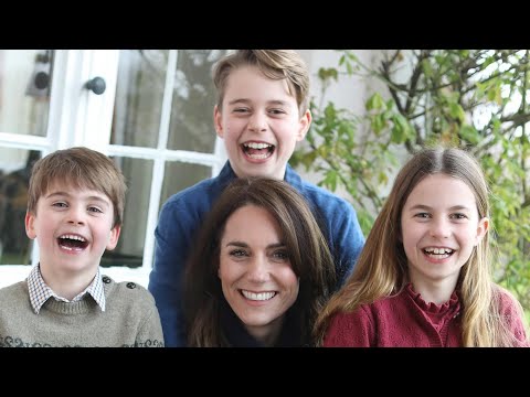 Kate Middleton Apologizes for Editing Mother’s Day Portrait