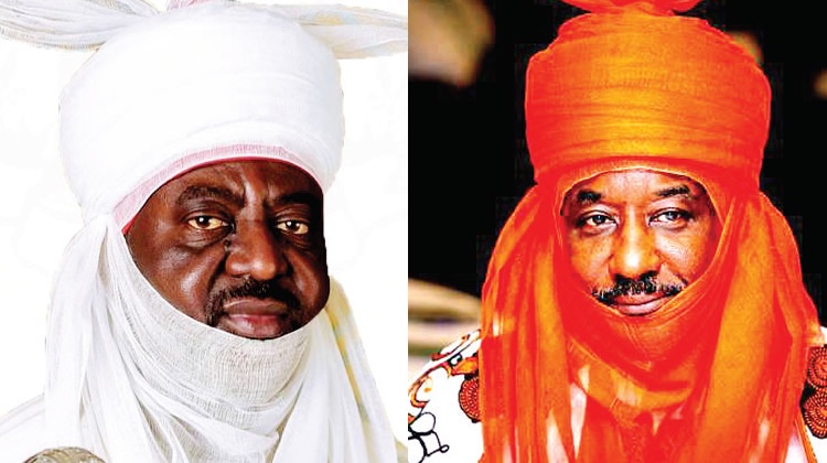 Drama As Emir Sanusi, Dethroned Emir Bayero Meet Kano District Heads In Separate Palaces (VIDEO)