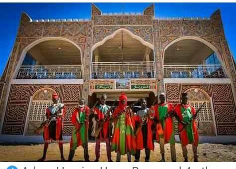 JUST IN: Panic In Kano As Armed Men Are Sighted At Emir’s Palace